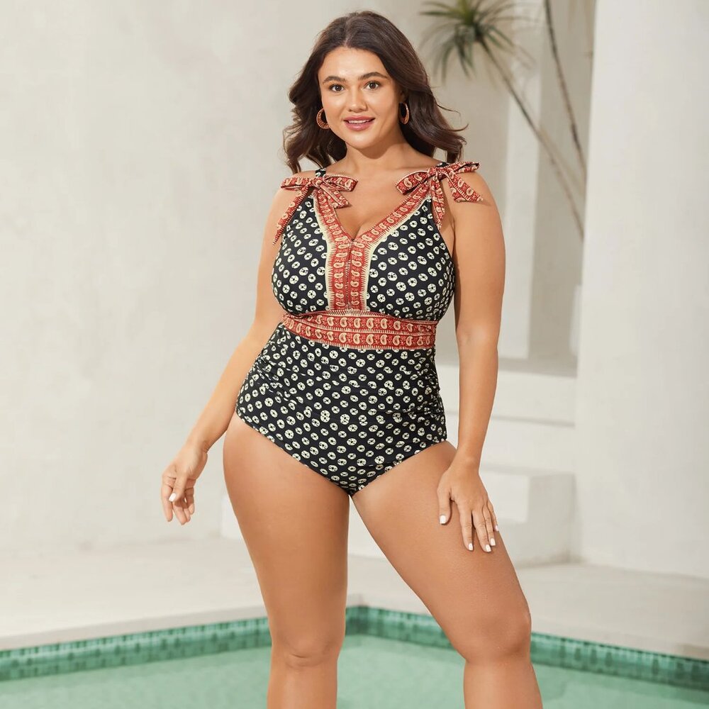 BloomChic NWT Bandana Print Two-Tone One-Piece Swimsuit Boho Sz 22-24 (3X)
